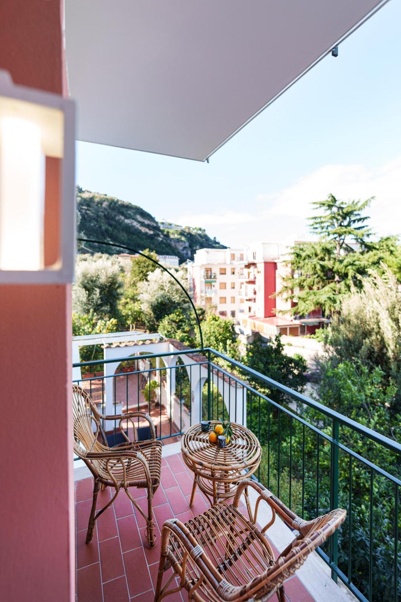 Marina Piccola Apartment Sorrento Luaran gambar
